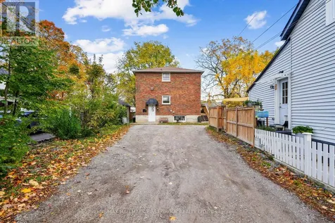176 Sydenham Street Cobourg ON K9A 2S3