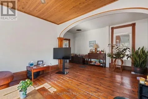 12 Kingston Street Rideau Lakes ON K0G 1E0