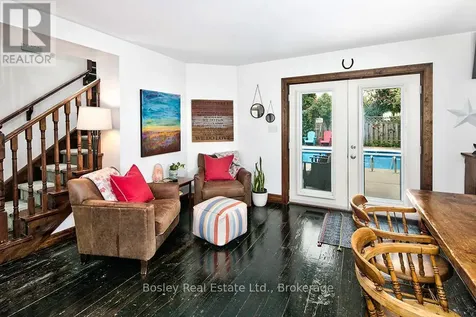 102 Ridgeview Drive North Blue Mountains ON L9Y 0L4