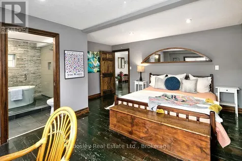102 Ridgeview Drive North Blue Mountains ON L9Y 0L4