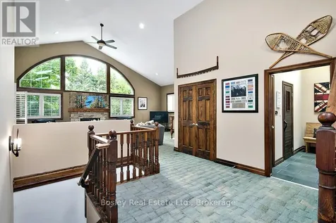 102 Ridgeview Drive North Blue Mountains ON L9Y 0L4