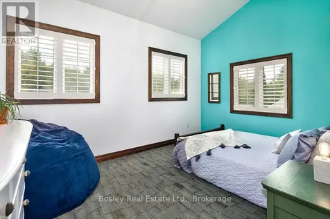 102 Ridgeview Drive North Blue Mountains ON L9Y 0L4