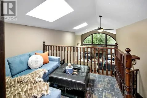 102 Ridgeview Drive North Blue Mountains ON L9Y 0L4