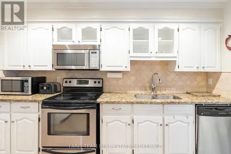 51 Beck Boulevard Penetanguishene ON L9M 1E2