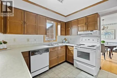 3500 Driftwood Windsor ON N9E 4G9