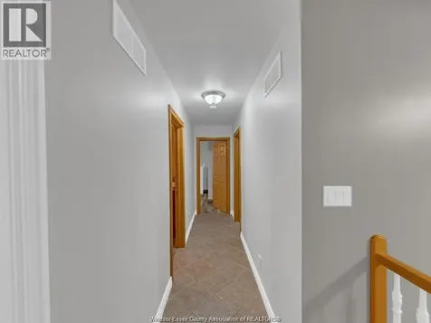 4278 Casgrain Drive Windsor ON N9G 2B2
