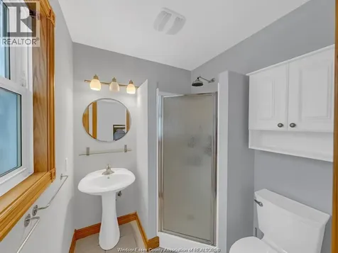 4278 Casgrain Drive Windsor ON N9G 2B2