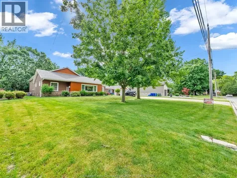 4278 Casgrain Drive Windsor ON N9G 2B2