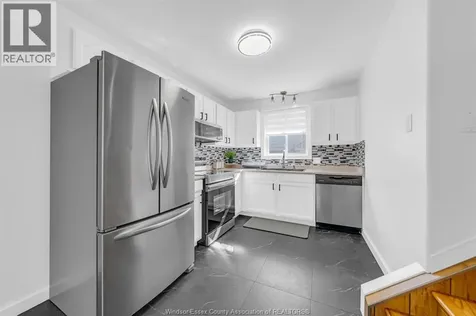 1541 Foster Windsor ON N8W 5P8