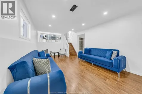1541 Foster Windsor ON N8W 5P8