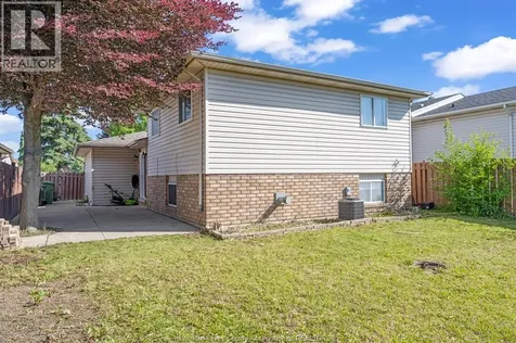 1541 Foster Windsor ON N8W 5P8