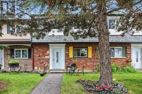 1661 Heron Road Ottawa ON K1V 6A3