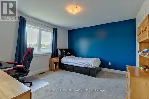 5 Drew Street Petawawa ON K8H 0G7