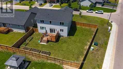 5 Drew Street Petawawa ON K8H 0G7