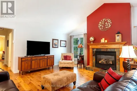 131 Aspen Way Blue Mountains ON L9Y 0S7
