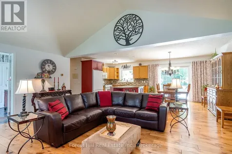 131 Aspen Way Blue Mountains ON L9Y 0S7