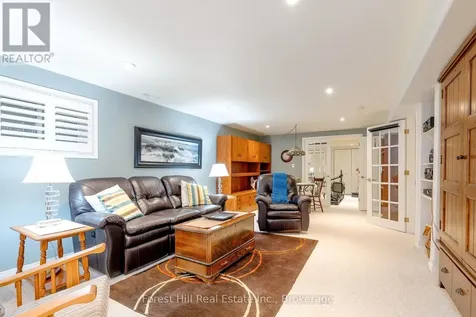 131 Aspen Way Blue Mountains ON L9Y 0S7
