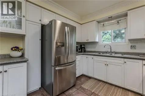 12 Branthaven Drive Stoney Creek ON L8J 2L9