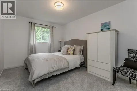 12 Branthaven Drive Stoney Creek ON L8J 2L9
