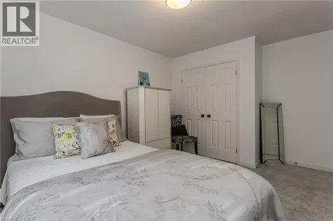 12 Branthaven Drive Stoney Creek ON L8J 2L9