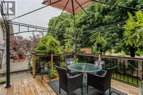 12 Branthaven Drive Stoney Creek ON L8J 2L9
