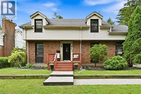 938 Cloverleaf Drive Burlington ON L7T 3Y9