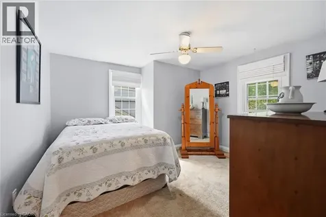 938 Cloverleaf Drive Burlington ON L7T 3Y9