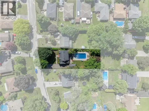 938 Cloverleaf Drive Burlington ON L7T 3Y9