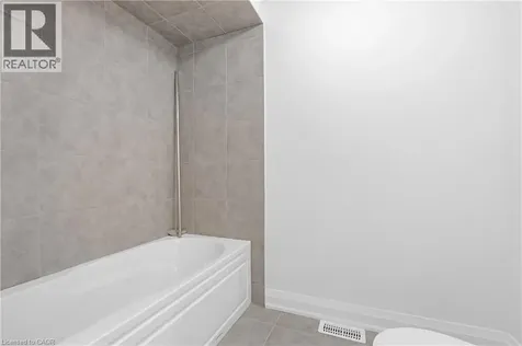 115 Hitchman Street Paris ON N3L 0M1