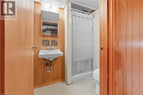 23 Percy Court Hamilton ON L8T 1W7