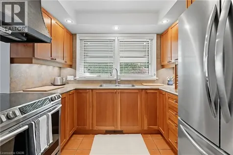 23 Percy Court Hamilton ON L8T 1W7