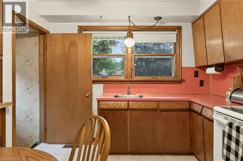 184 West 33rd Street Hamilton ON L9C 5J5
