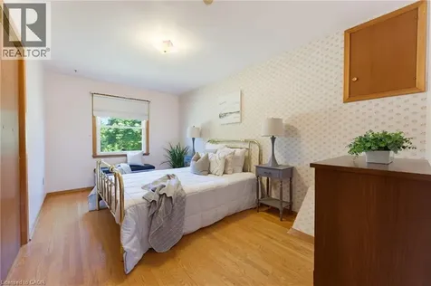 6 Treelawn Terrace Brantford ON N3R 3P6