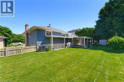 6 Treelawn Terrace Brantford ON N3R 3P6