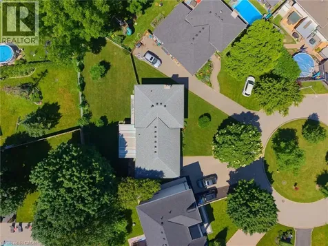 6 Treelawn Terrace Brantford ON N3R 3P6