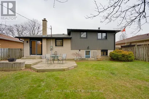 13 Dunwich Drive St. Thomas ON N5R 4T7