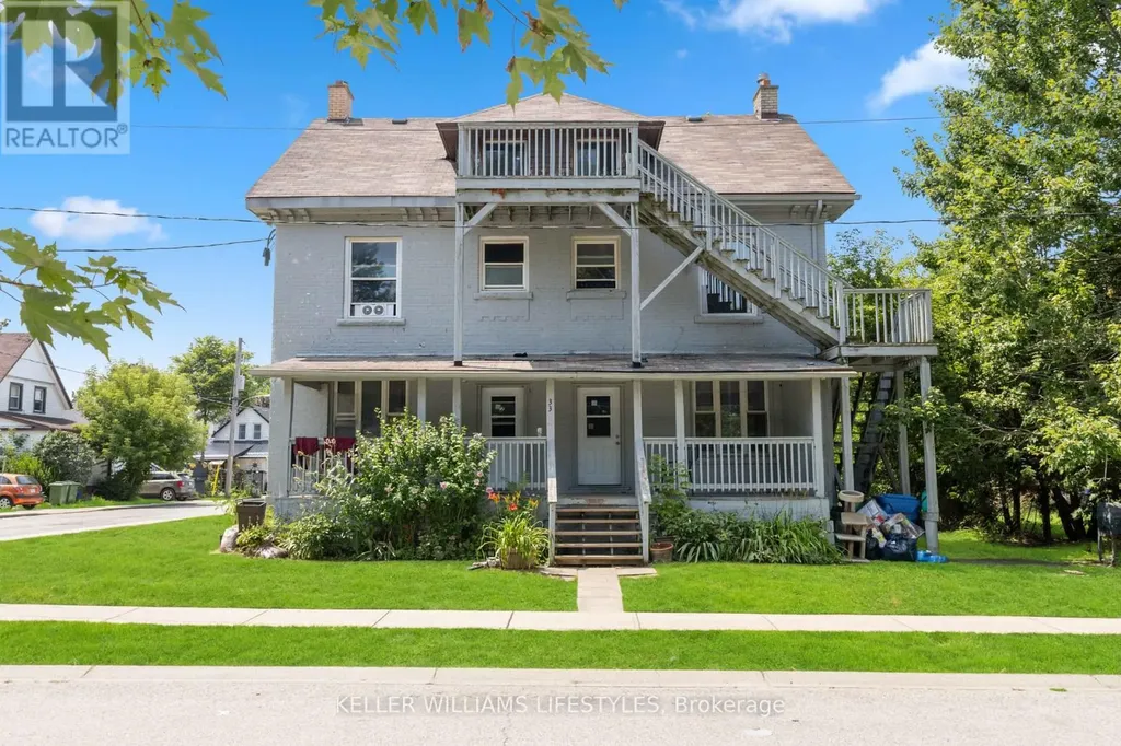33 Station Street St. Thomas ON N5P 2X1