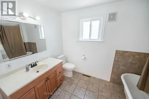 17 Trafalgar Street St. Thomas ON N5P 1P1