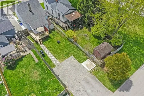 17 Trafalgar Street St. Thomas ON N5P 1P1