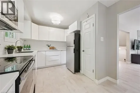 49 Cedarwoods Crescent Kitchener ON N2C 2L1