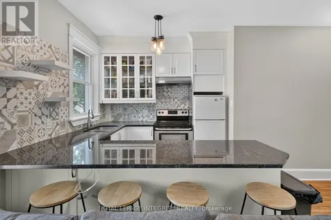 60 Clarey Avenue Ottawa ON K1S 2R7
