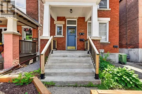 60 Clarey Avenue Ottawa ON K1S 2R7