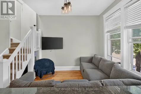 60 Clarey Avenue Ottawa ON K1S 2R7