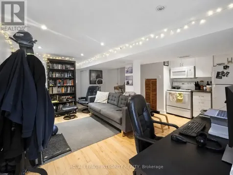 60 Clarey Avenue Ottawa ON K1S 2R7