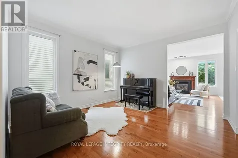 767 Fletcher Circle Ottawa ON K2T 0A8