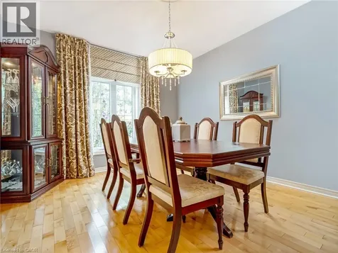 15 Trillium Terrace Halton Hills ON L7J 2W8