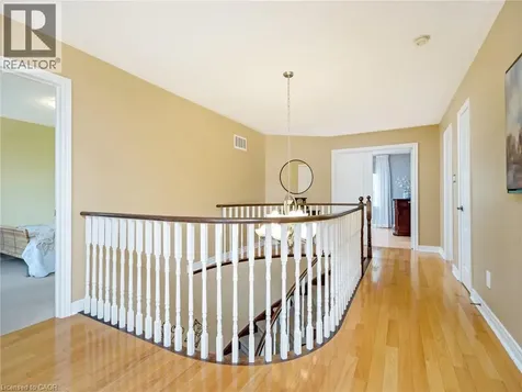15 Trillium Terrace Halton Hills ON L7J 2W8