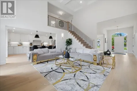 521 Falconridge Crescent Kitchener ON N2K 4H9