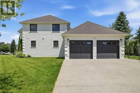 521 Falconridge Crescent Kitchener ON N2K 4H9