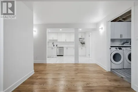 521 Falconridge Crescent Kitchener ON N2K 4H9